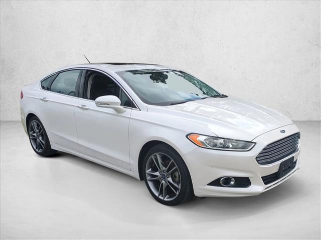 Used 2016 Ford Fusion Titanium FWD image 3