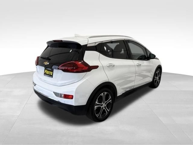 Used 2017 Chevrolet Bolt Premier w/ Driver Confidence II Package FWD image 4