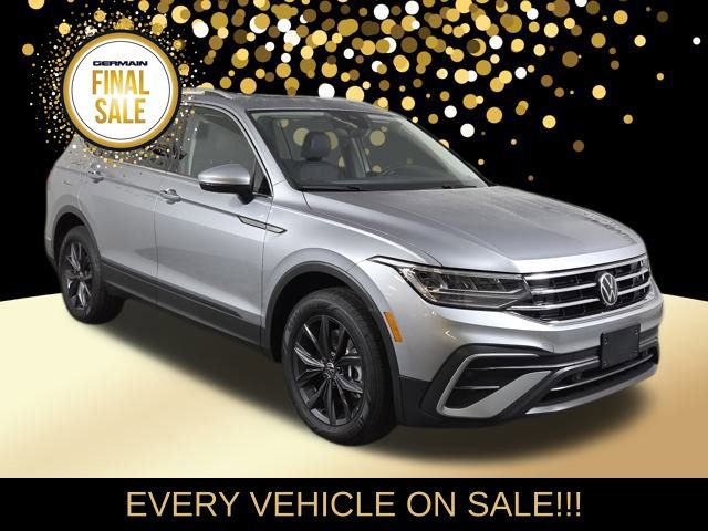 Certified 2024 Volkswagen Tiguan SE w/ Panoramic Sunroof Package image 4