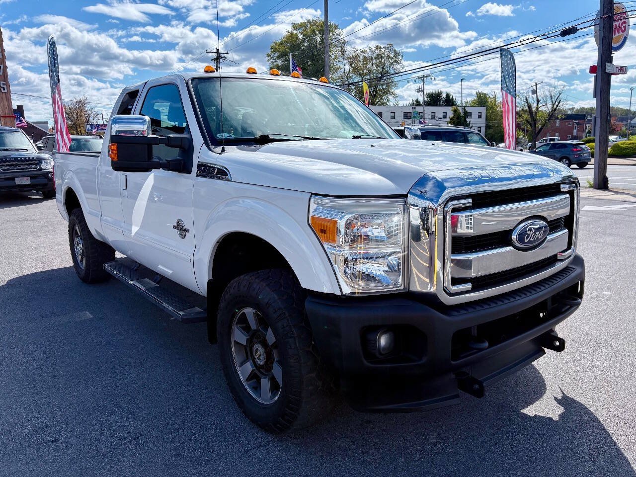 Used 2011 Ford F250 Lariat w/ Chrome Pkg AWD/4WD image 8