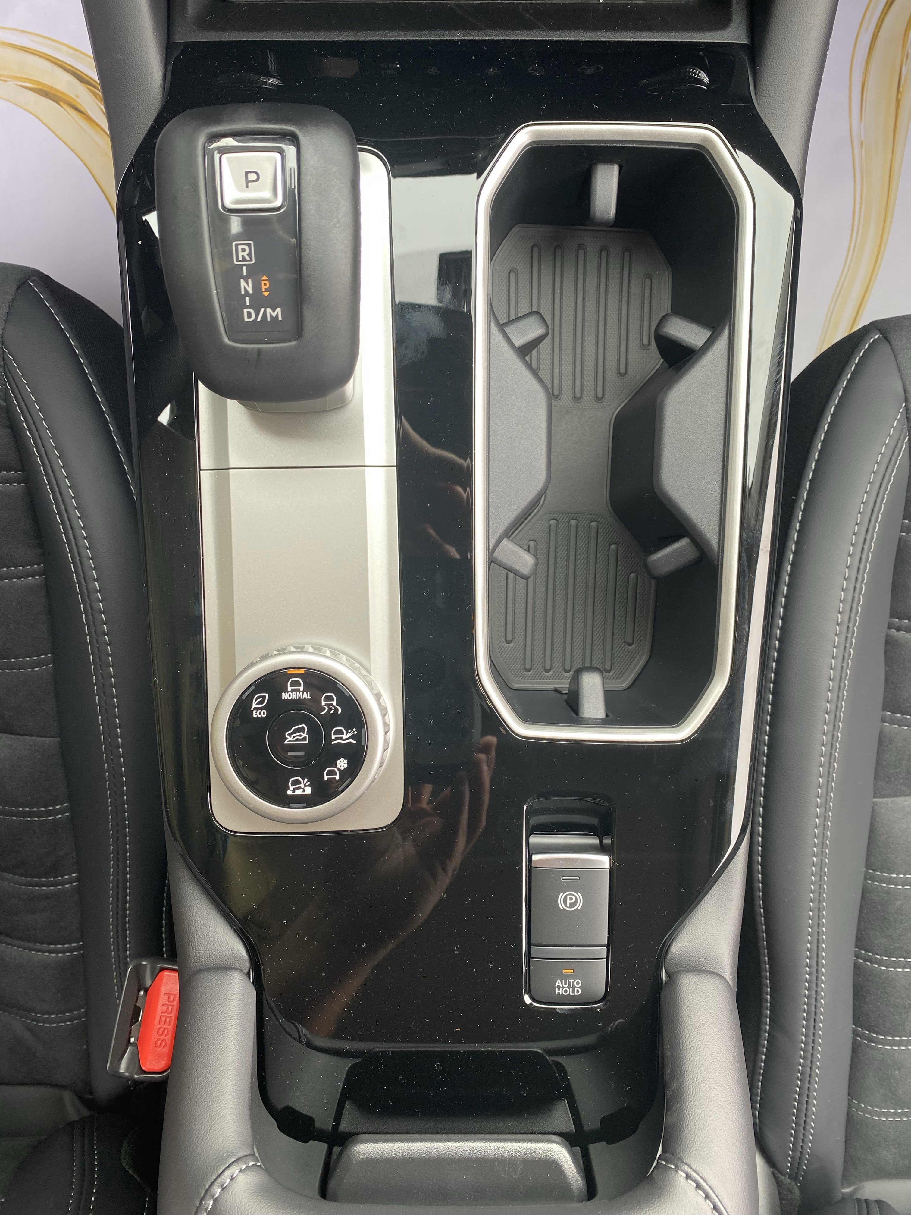 New 2026 Mitsubishi Outlander Trail Edition AWD/4WD image 15