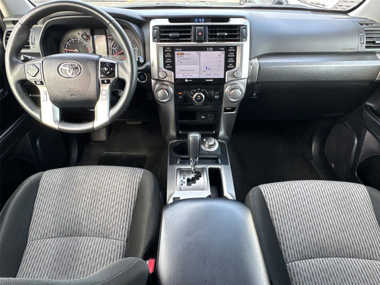 Used 2024 Toyota 4Runner SR5 AWD/4WD image 21