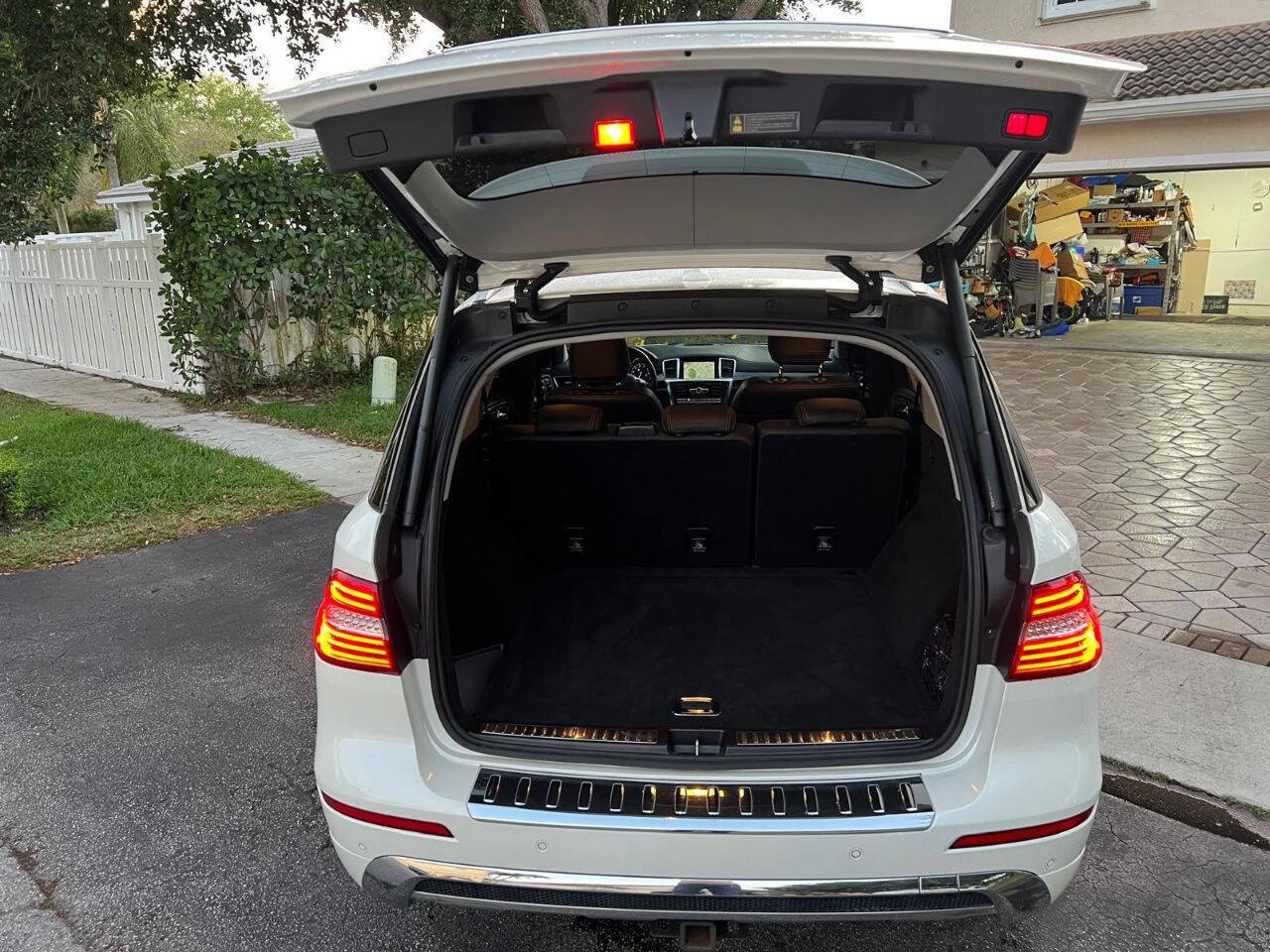 Used 2015 Mercedes-Benz ML 400 4MATIC image 25