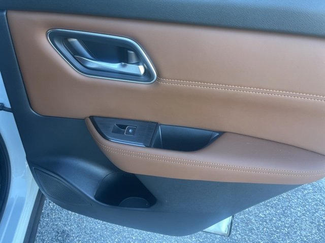 Used 2024 Nissan Rogue Platinum w/ Platinum Premium Package image 25