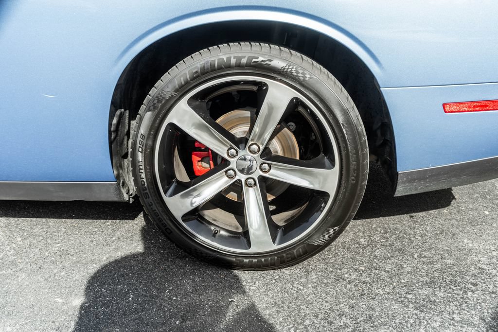 Used 2016 Dodge Challenger R/T RWD image 26