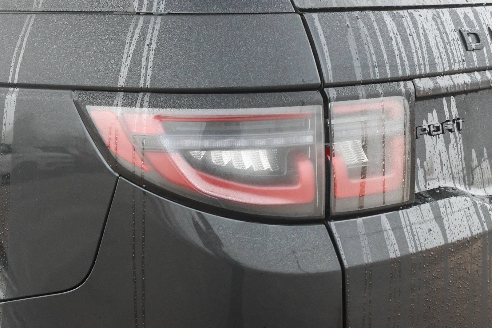 New 2026 Land Rover Discovery Sport Landmark AWD/4WD image 11