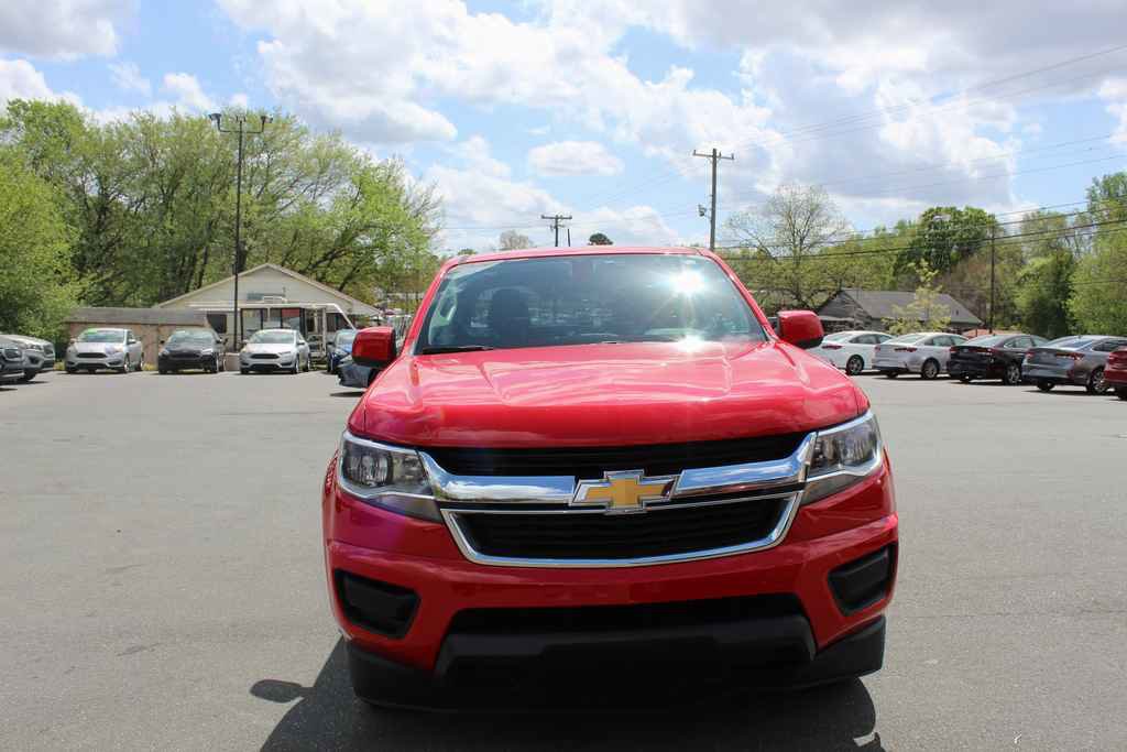 Used 2018 Chevrolet Colorado LT RWD image 2