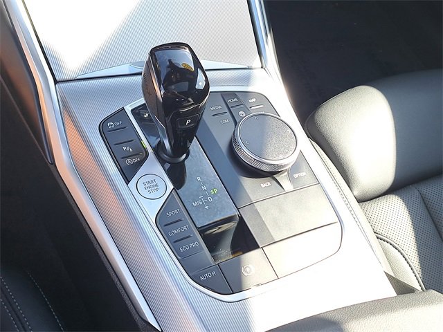 Used 2022 BMW 330i Sedan w/ Driving Assistance Package image 30