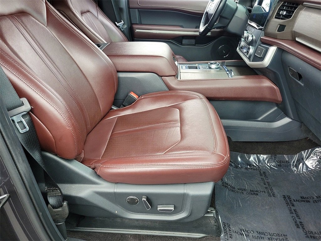 Used 2022 Ford Expedition Max Limited image 20