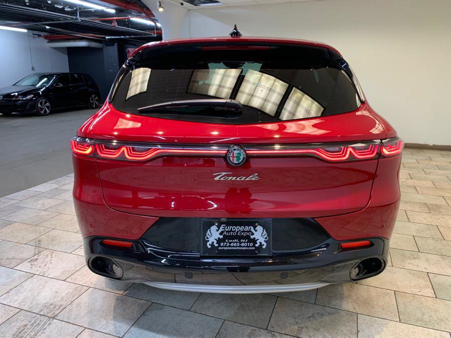 Used 2024 Alfa Romeo Tonale Ti image 6