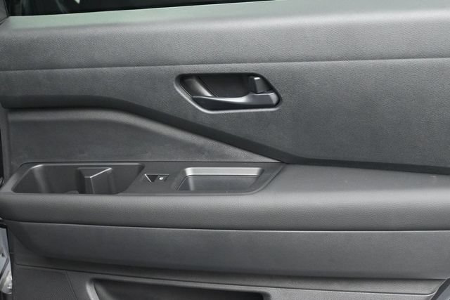 New 2026 Nissan Pathfinder SV FWD image 30