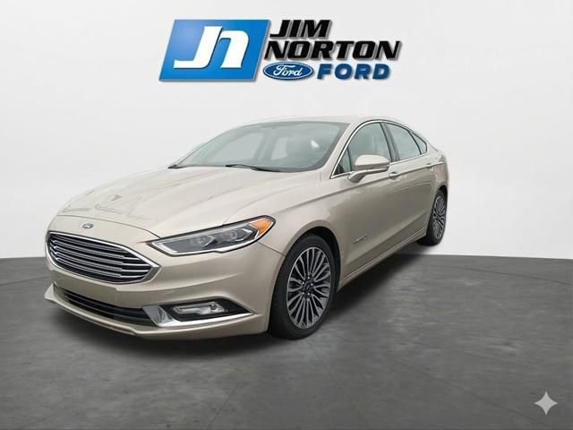 Used 2018 Ford Fusion Titanium FWD image 4