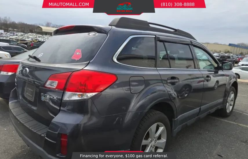 Used 2013 Subaru Outback 2.5i Premium w/ All-Weather Pkg image 4