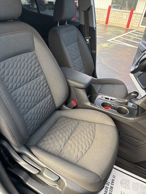 Used 2019 Chevrolet Equinox LT w/ Sun & Navigation Package image 25