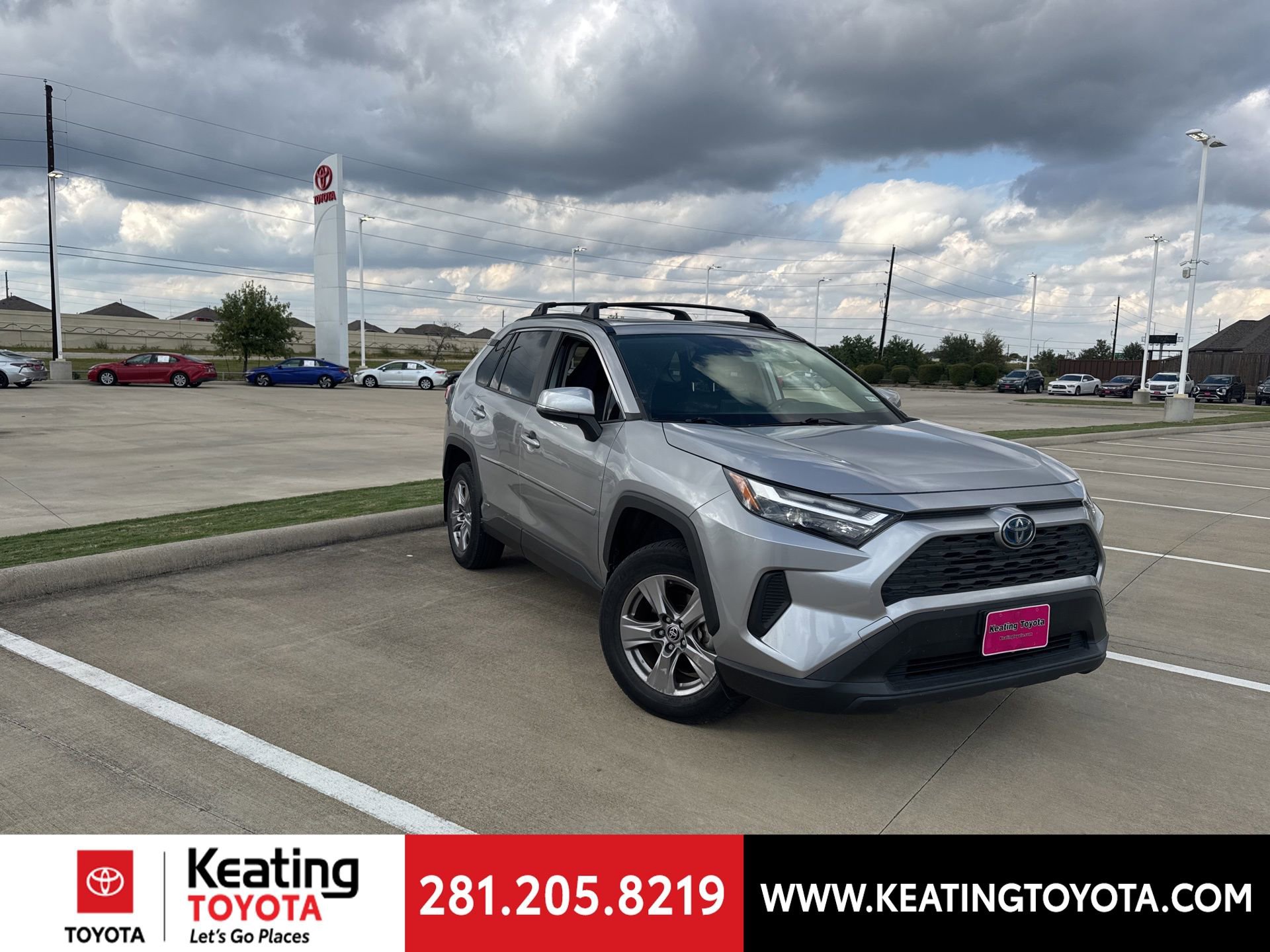 Used 2022 Toyota RAV4 XLE