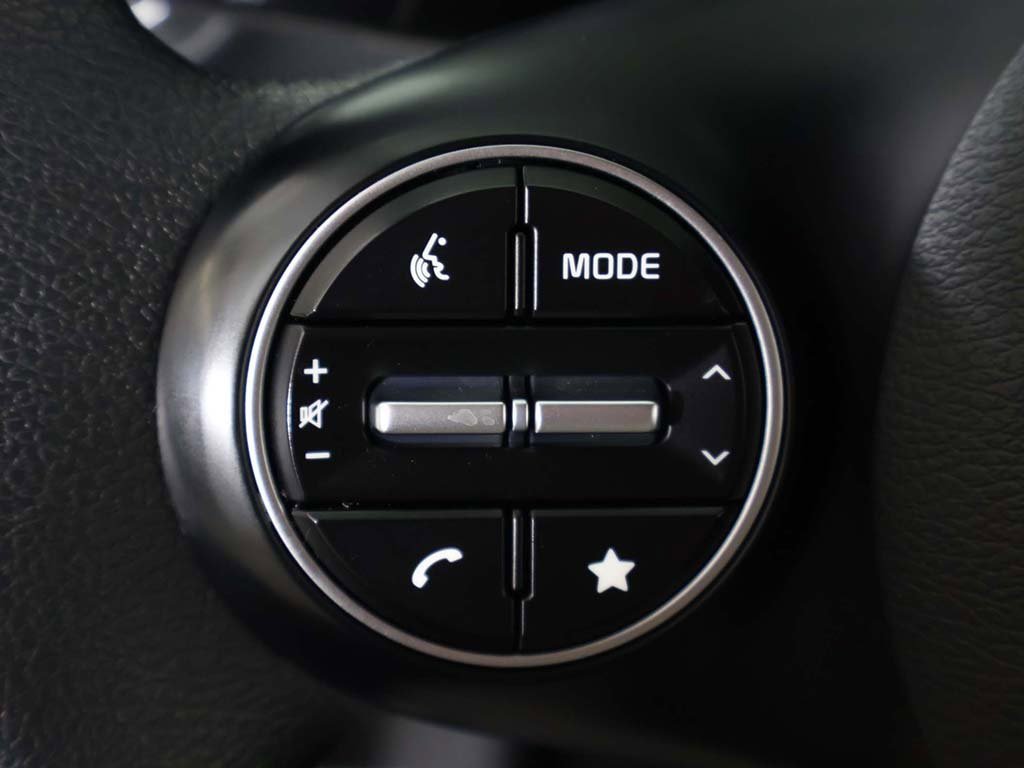 Used 2025 Kia Soul LX w/ LX Technology Package image 38