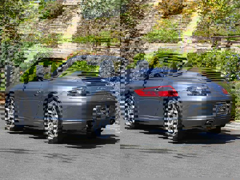 Used 2005 Porsche 911 Carrera image 6