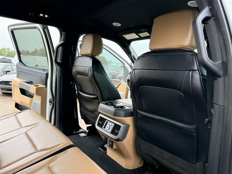 Used 2023 Ford F350 Lariat w/ Lariat Ultimate Package AWD/4WD image 17