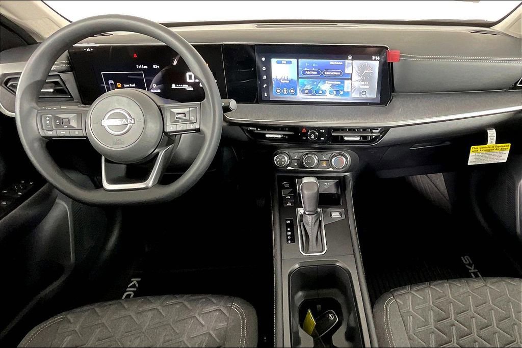 New 2025 Nissan Kicks SV w/ SV Premium Package image 2