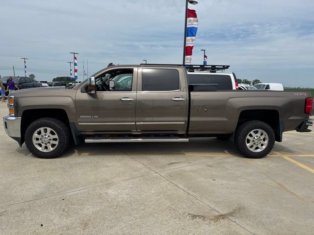 Used 2015 Chevrolet Silverado 2500 LTZ w/ Duramax Plus Package AWD/4WD image 2