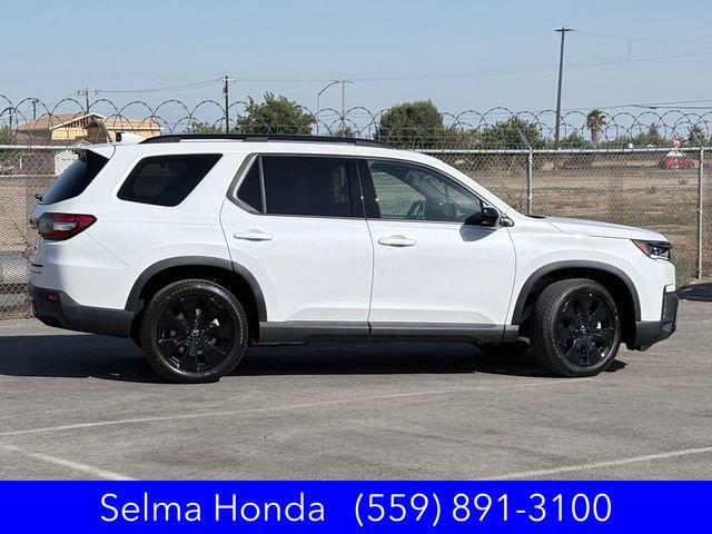 New 2026 Honda Pilot Black Edition image 3
