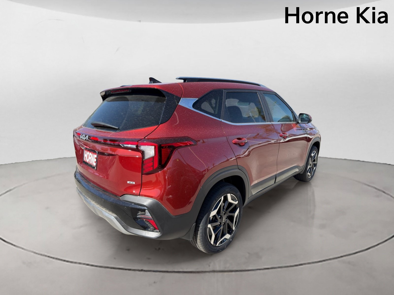 New 2026 Kia Seltos SX AWD/4WD image 4