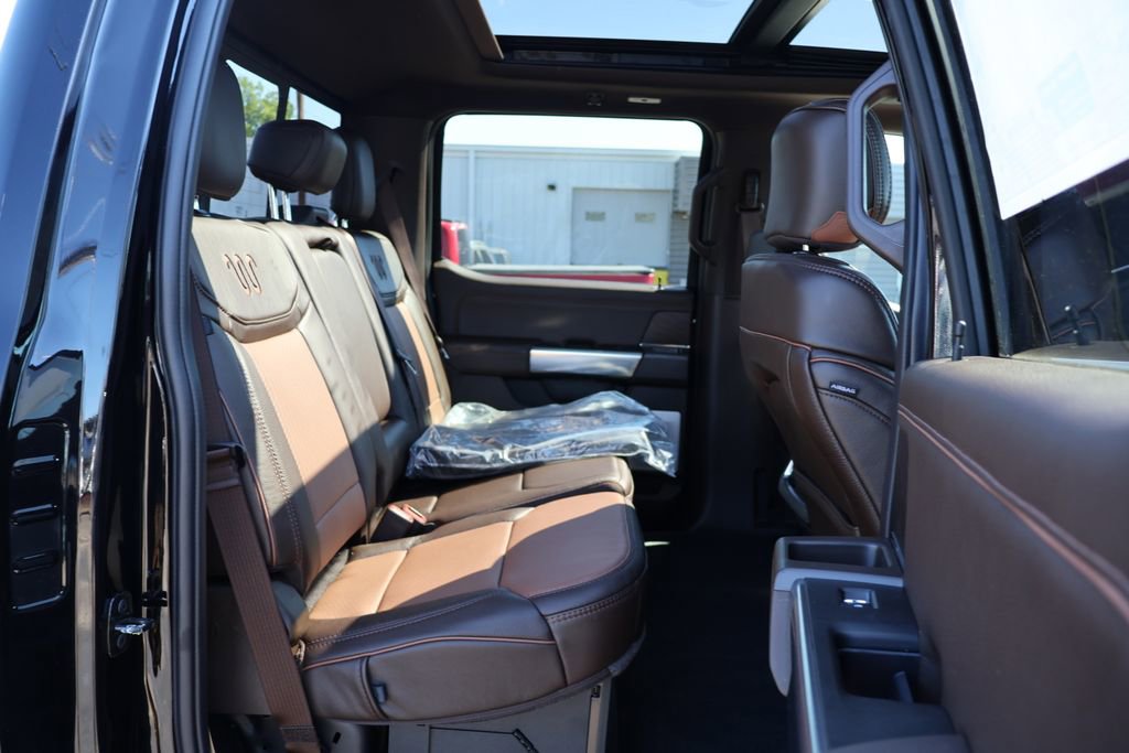 New 2026 Ford F250 King Ranch w/ Chrome Package AWD/4WD image 25