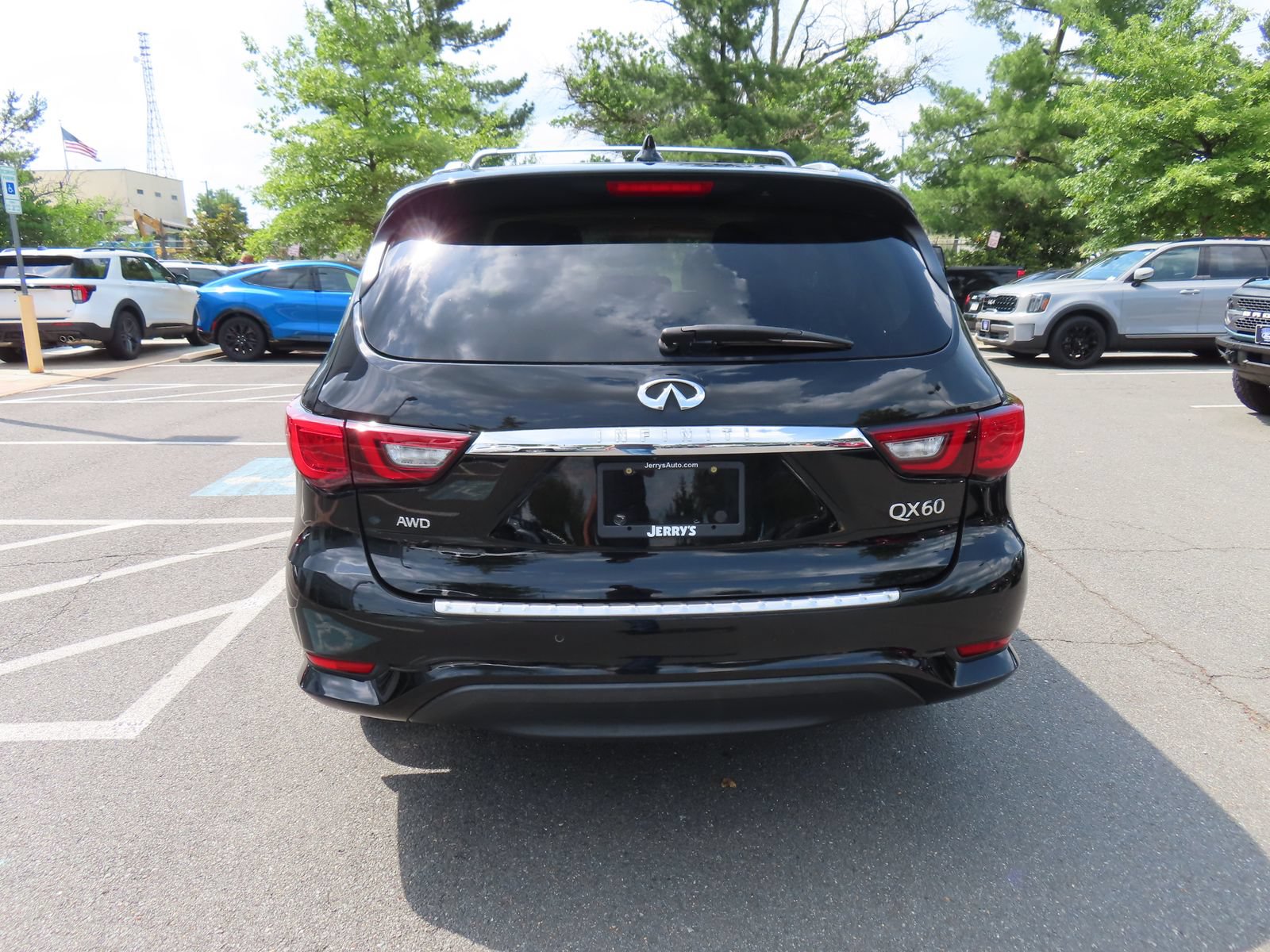 Used 2020 INFINITI QX60 Signature Edition AWD/4WD image 6