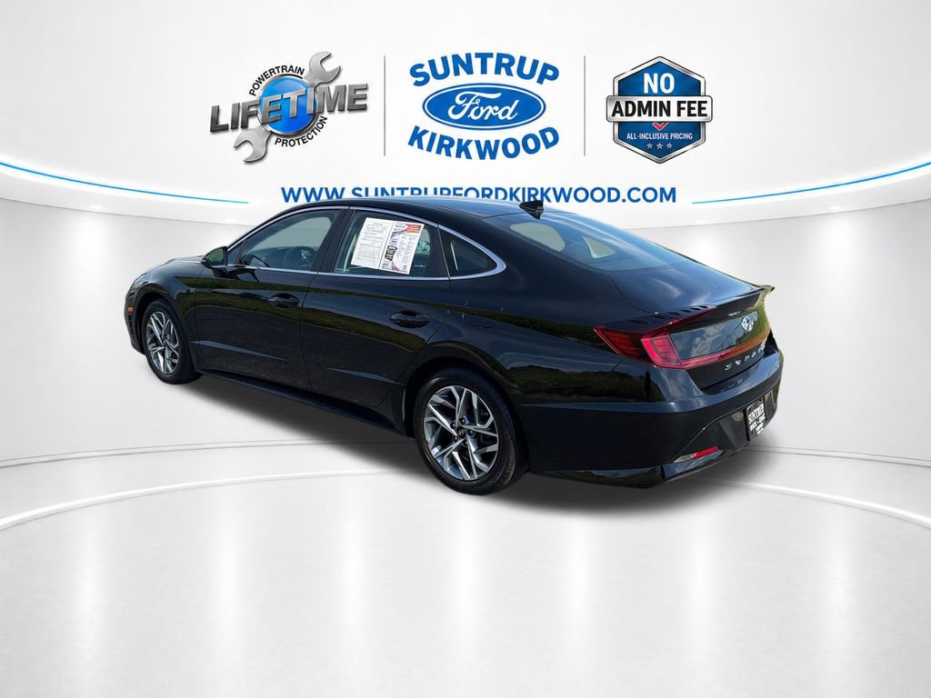 Used 2023 Hyundai Sonata SEL FWD image 3