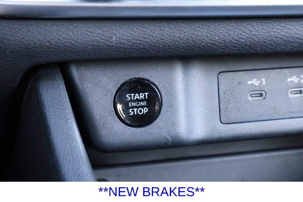 Used 2025 Nissan Rogue SV FWD image 6