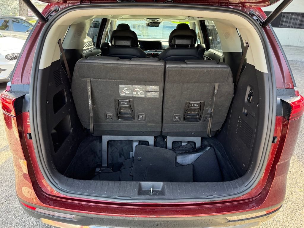 Certified 2024 Kia Carnival SX Prestige FWD image 7