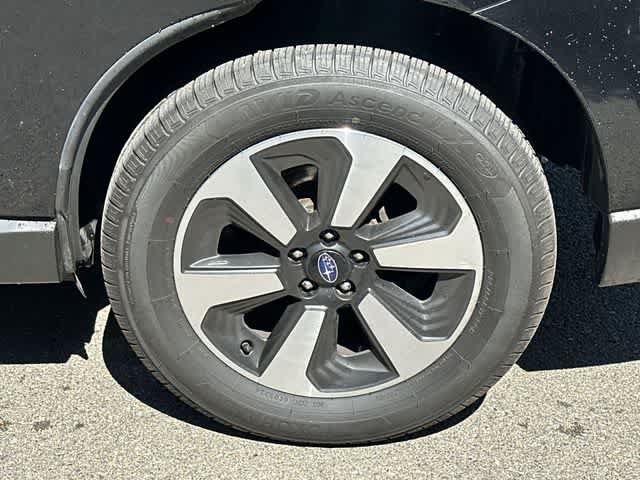 Used 2017 Subaru Forester 2.5i Premium AWD/4WD image 5