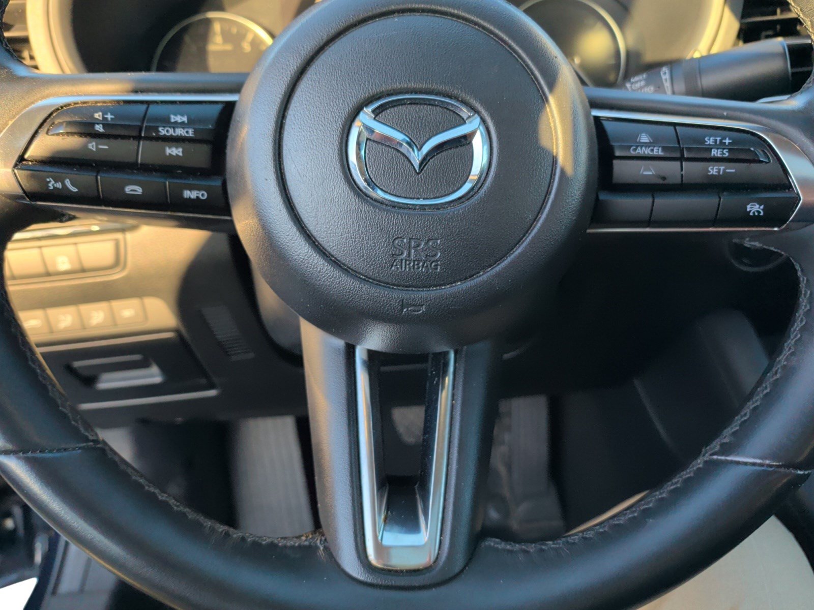 Used 2025 MAZDA MAZDA3 s FWD image 16