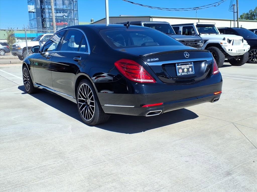 Used 2017 Mercedes-Benz S 550 Sedan image 2