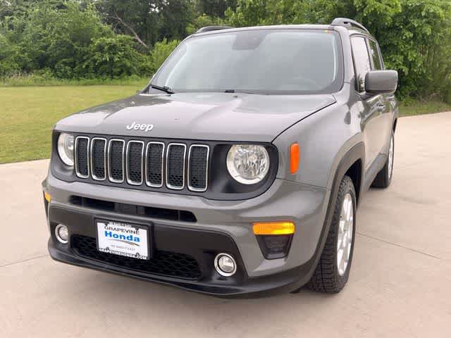 Used 2020 Jeep Renegade Latitude FWD image 2