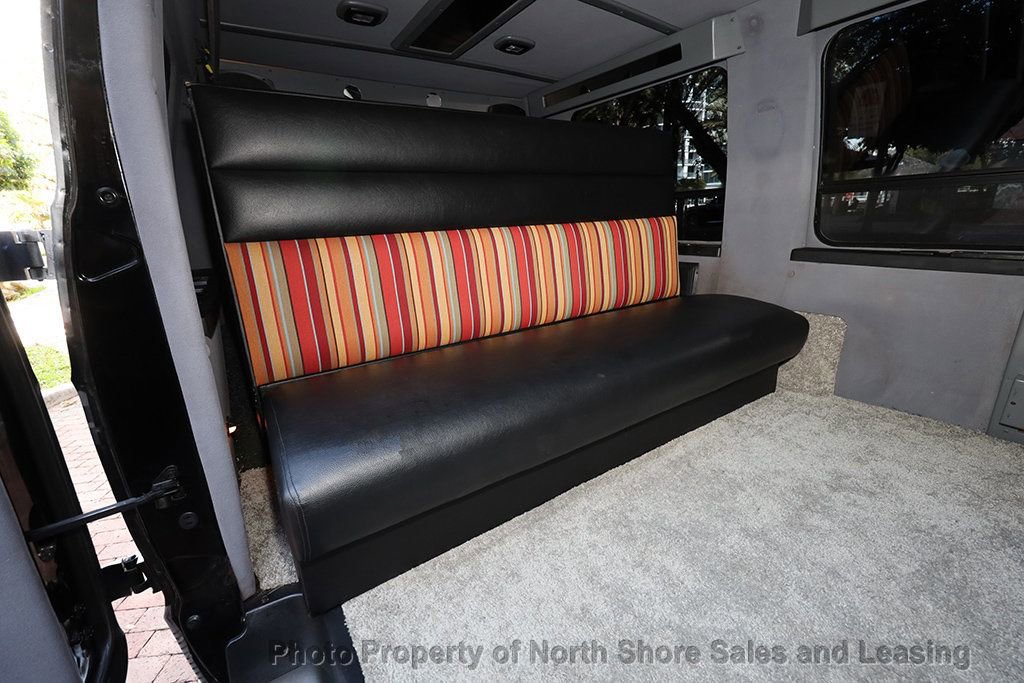 Used 1998 Dodge B1500 image 5