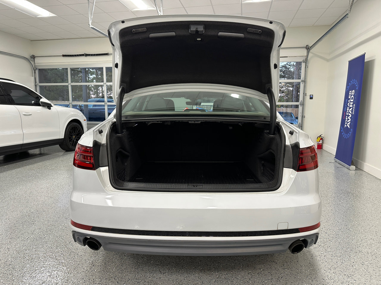 Used 2018 Audi A4 2.0T Ultra Premium w/ Convenience Package image 25