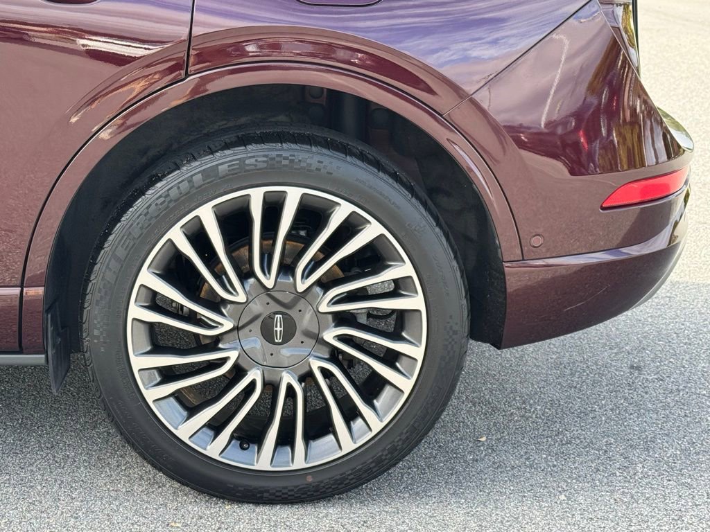 Used 2020 Lincoln Corsair Reserve w/ Equipment Group 201A image 38