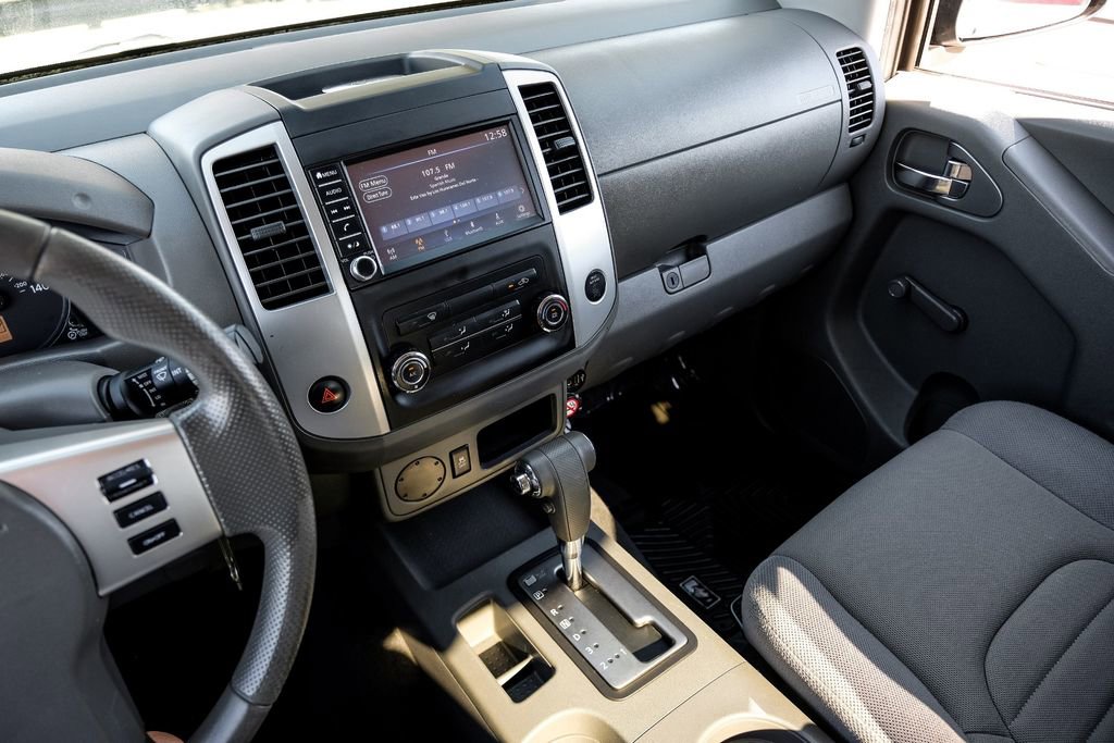 Used 2019 Nissan Frontier S image 19