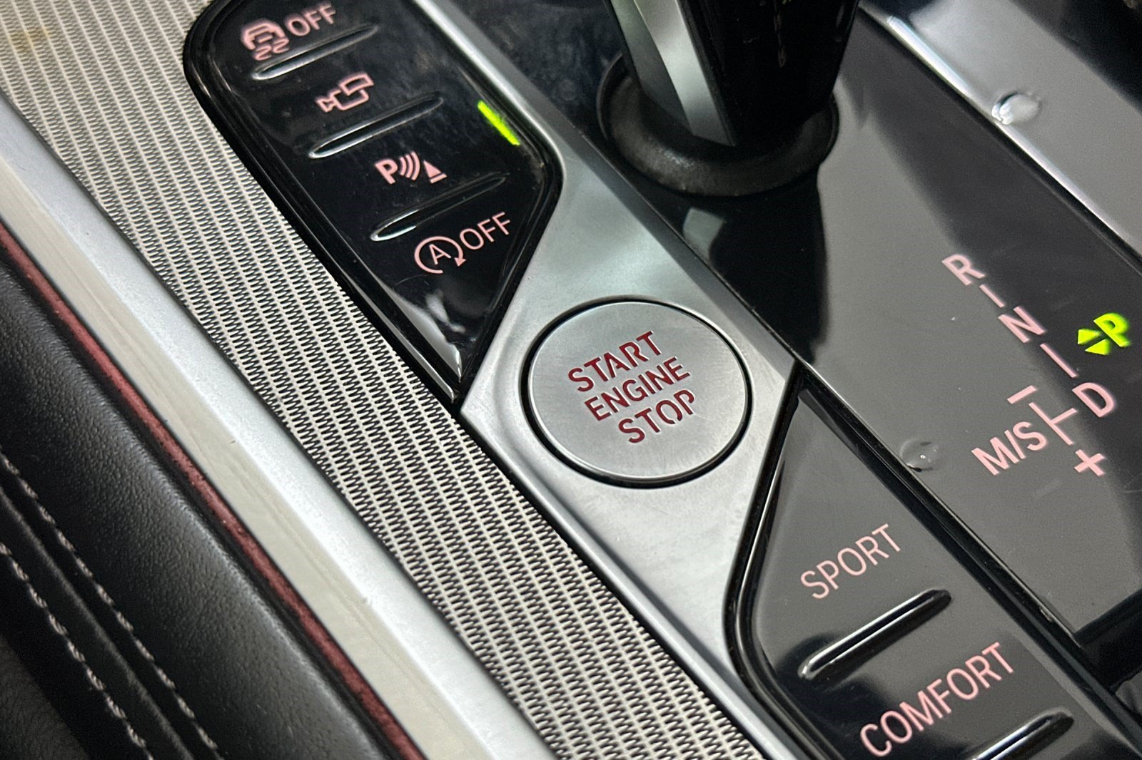 Certified 2023 BMW M850i xDrive AWD/4WD image 15