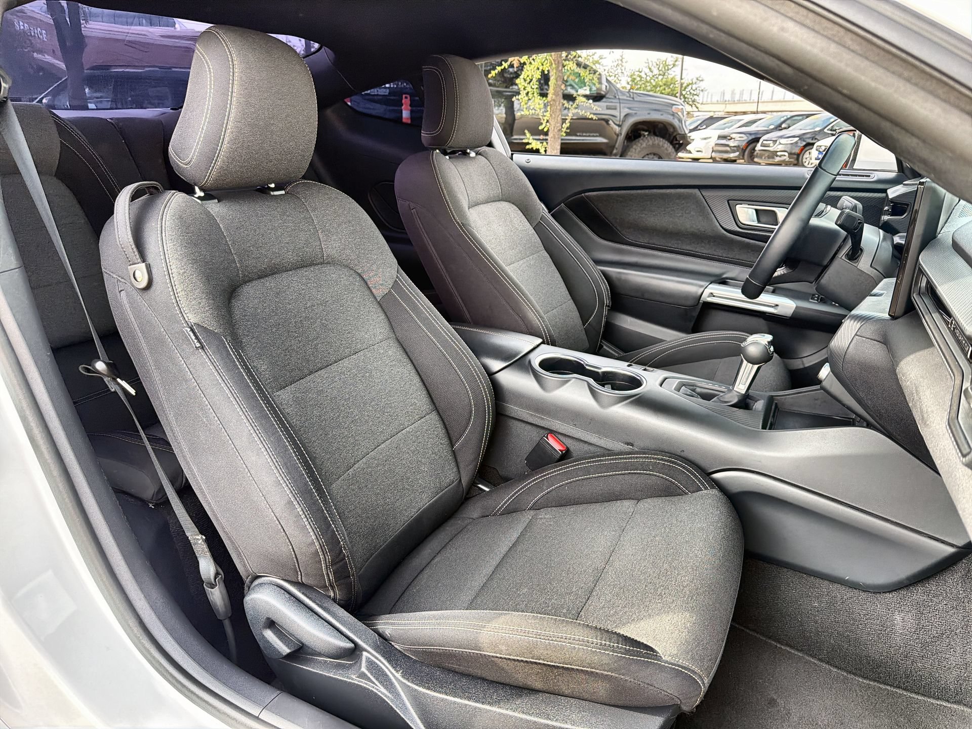 Certified 2024 Ford Mustang Coupe RWD image 23