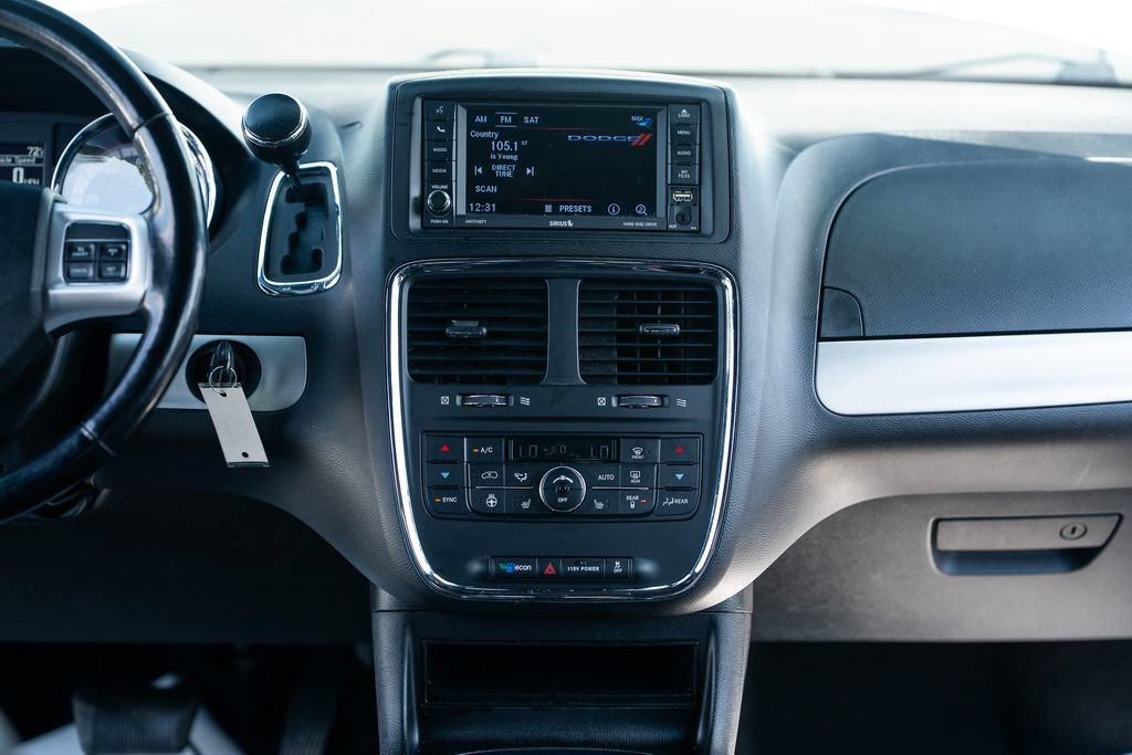 Used 2020 Dodge Grand Caravan GT FWD image 22