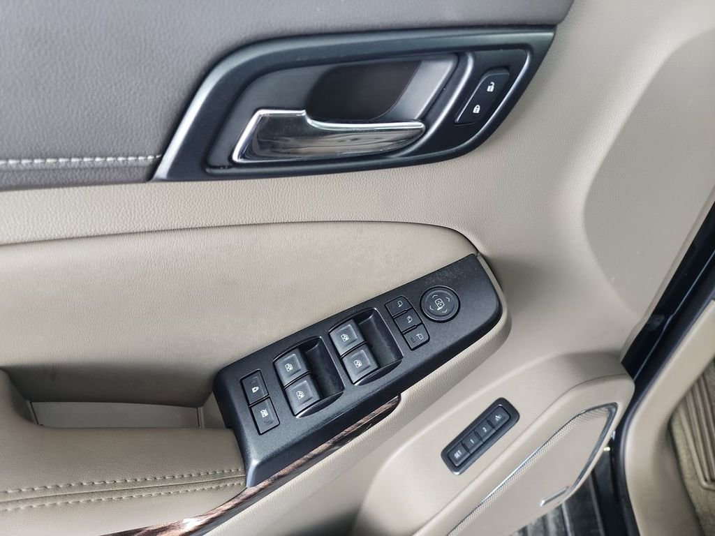 Used 2017 GMC Yukon SLT w/ Open Road Package image 23