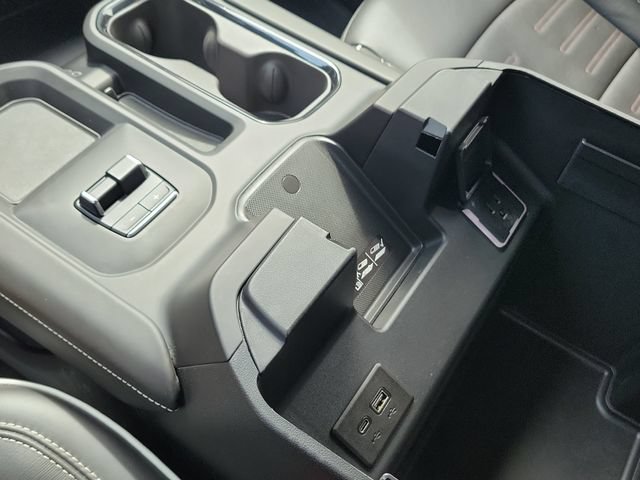 Certified 2025 GMC Sierra 2500 AT4X AWD/4WD image 36