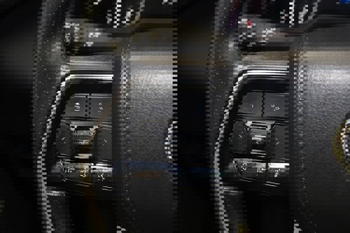 Used 2024 Toyota Tundra SR5 w/ SR5 Convenience Package AWD/4WD image 33