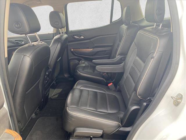 Used 2019 GMC Acadia Denali w/ Technology Package FWD image 26