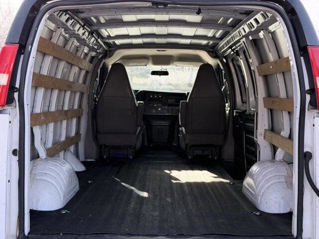 Used 2018 GMC Savana 2500 w/ Driver Convenience Package image 20