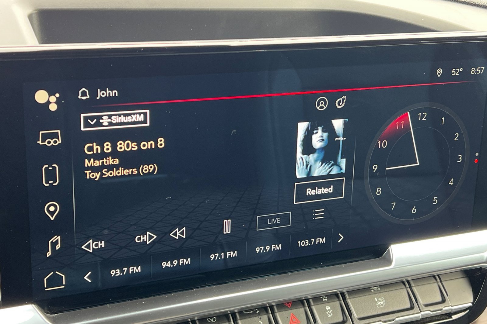 Used 2023 GMC Sierra 1500 SLT w/ SLT Premium Package image 26