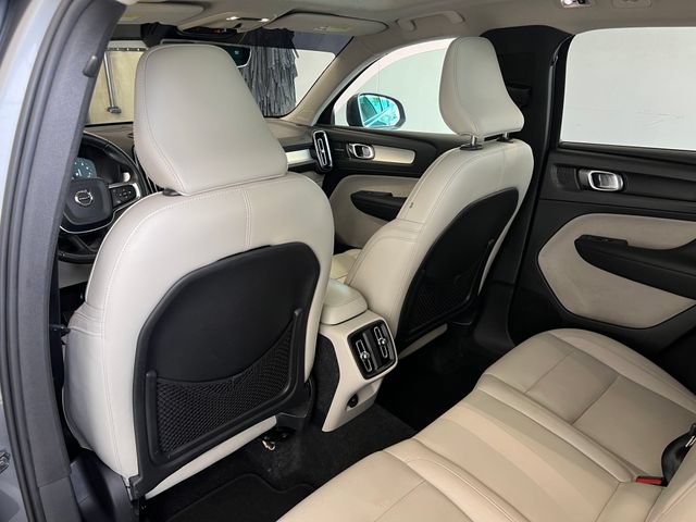 Used 2019 Volvo XC40 T5 Momentum AWD/4WD image 33