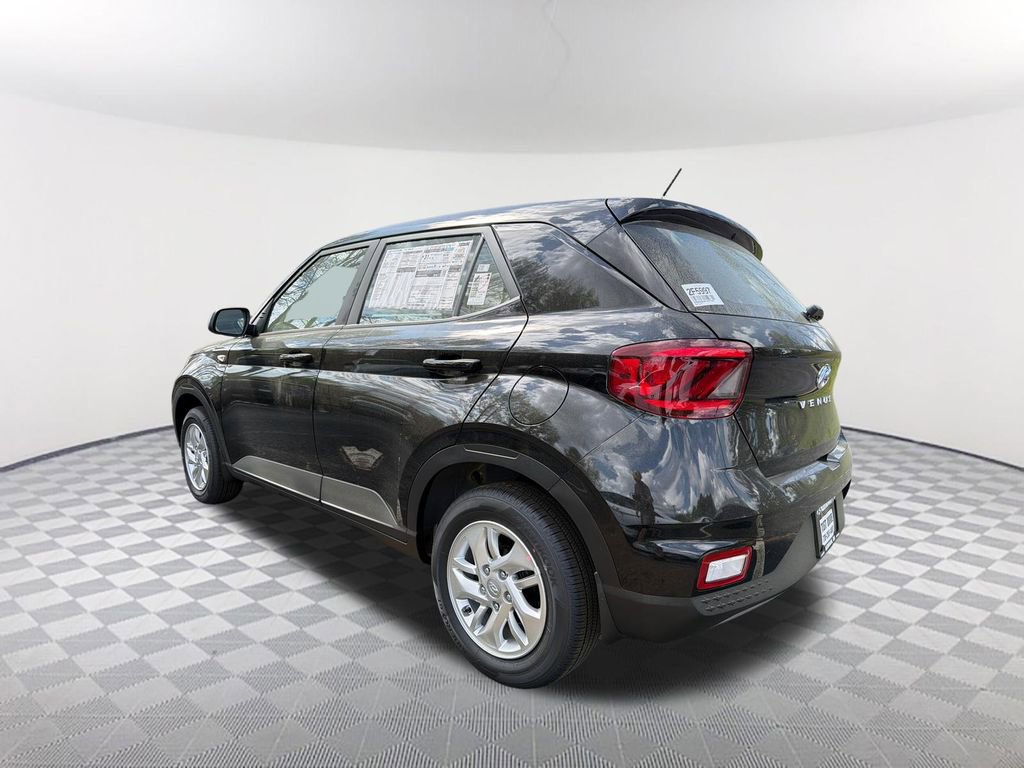 New 2026 Hyundai Venue SE image 7